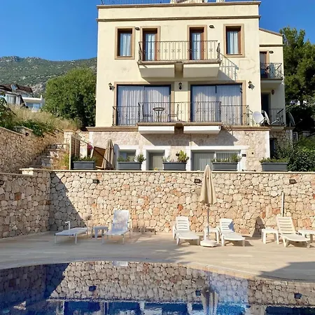 Aden Aparts - Kalkan 1 Bedroom Flat With Pool & Sea View *