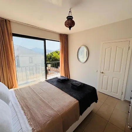 Aden Aparts - Kalkan 1 Bedroom Flat With Pool & Sea View *