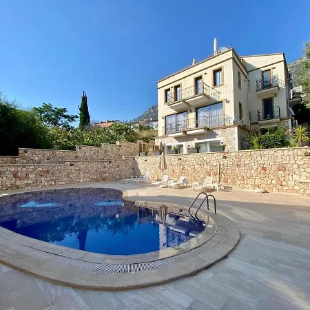 Aden Aparts - Kalkan 1 Bedroom Flat With Pool & Sea View *