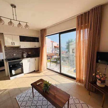 Aden Aparts - Kalkan 1 Bedroom Flat With Pool & Sea View